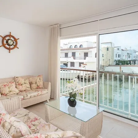 Casa Port Grec