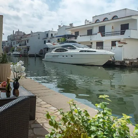Casa Port Grec